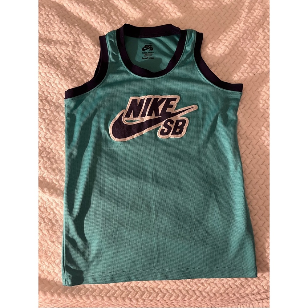 Nike SB boys tank